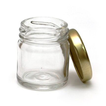 Το γυάλινο βάζο 30ml είναι ιδανικό για αποθήκευση μικρών ποσοτήτων όπως καλλυντικά, κρέμες, αλοιφές, μπαχαρικά, βότανα, δείγματα προϊόντων, χειροποίητες δημιουργίες και πολλά άλλα. Κατασκευασμένο από διάφανο, ανθεκτικό γυαλί, προσφέρει άριστη προστασία και ευκολία στη χρήση, ενώ το μικρό του μέγεθος το καθιστά ιδανικό για μεταφορά ή οργάνωση συρταριών και ραφιών. Ταιριάζει σε επαγγελματίες, επιχειρήσεις καλλυντικών, εργαστήρια, αλλά και σε όσους αγαπούν τις DIY παρασκευές.