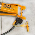 τρόμπα ποδιού, τρόμπα αέρος, air pump 120 PSI, τρόμπα ελαστικών, τρόμπα ποδηλάτου, τρόμπα αυτοκινήτου, αντλία αέρος, ποδοκίνητη τρόμπα, εργαλείο φουσκώματος, τρόμπα με μανόμετρο.