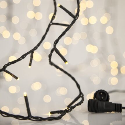 Σειρά 300 LED Daylight 31V με Μετασχηματιστή & Επέκταση – Πράσινο Καλώδιο IP44 Meta Description (160 χαρακτήρες)