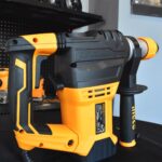 πιστολέτο 1500W SDS Plus, περιστροφικό κρουστικό 5.5J, σκαπτικό 6.5kg, επαγγελματικό πιστολέτο 32mm μπετόν, rotary hammer 1500W