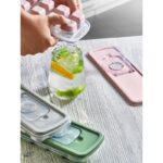 παγοθήκη πλαστική με καπάκι, παγοθήκη κουζίνας, θήκη για πάγο, ice tray με καπάκι, παγοθήκη κατάψυξης, παγοθήκη για ποτά, θήκη παγοκύβων, παγοθήκη πλαστική, αξεσουάρ κουζίνας, παγοθήκη οικιακή.